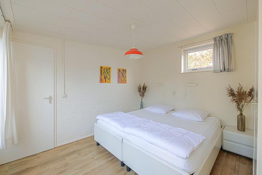 Duinland 251 - Park Duinland Sint Maartenszee Holiday home Sint Maartensvlotbrug